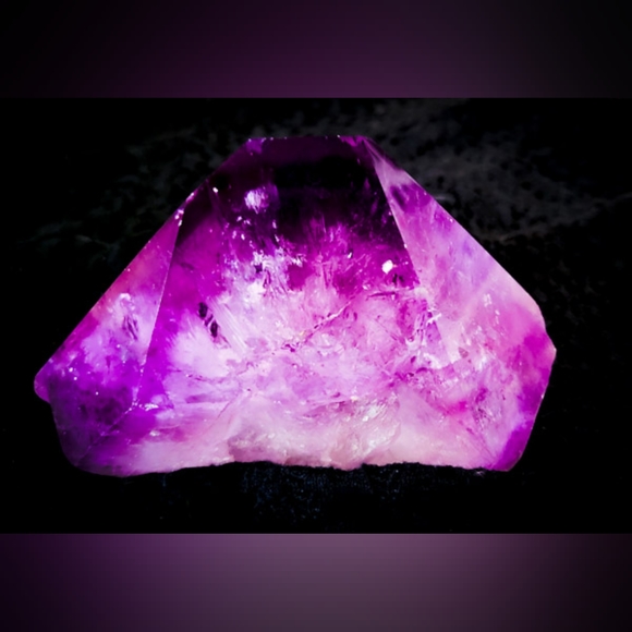 Amethyst Chunky Point - x-Large - High Quality Crystal - Pagan Wicca Alter Tool - Picture 2 of 5